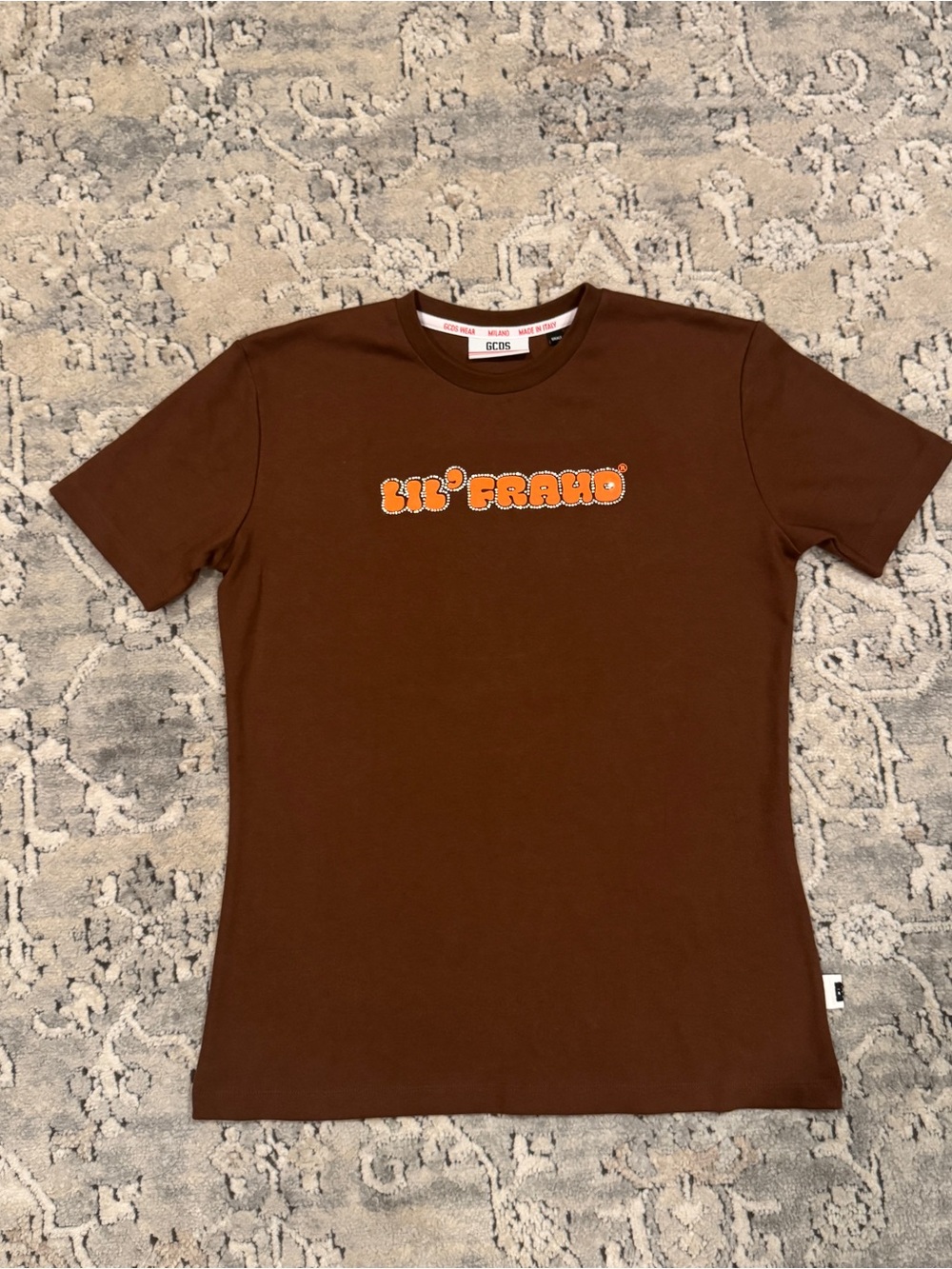 GCDS Lil' Fraud Brown T-Shirt NEW size small